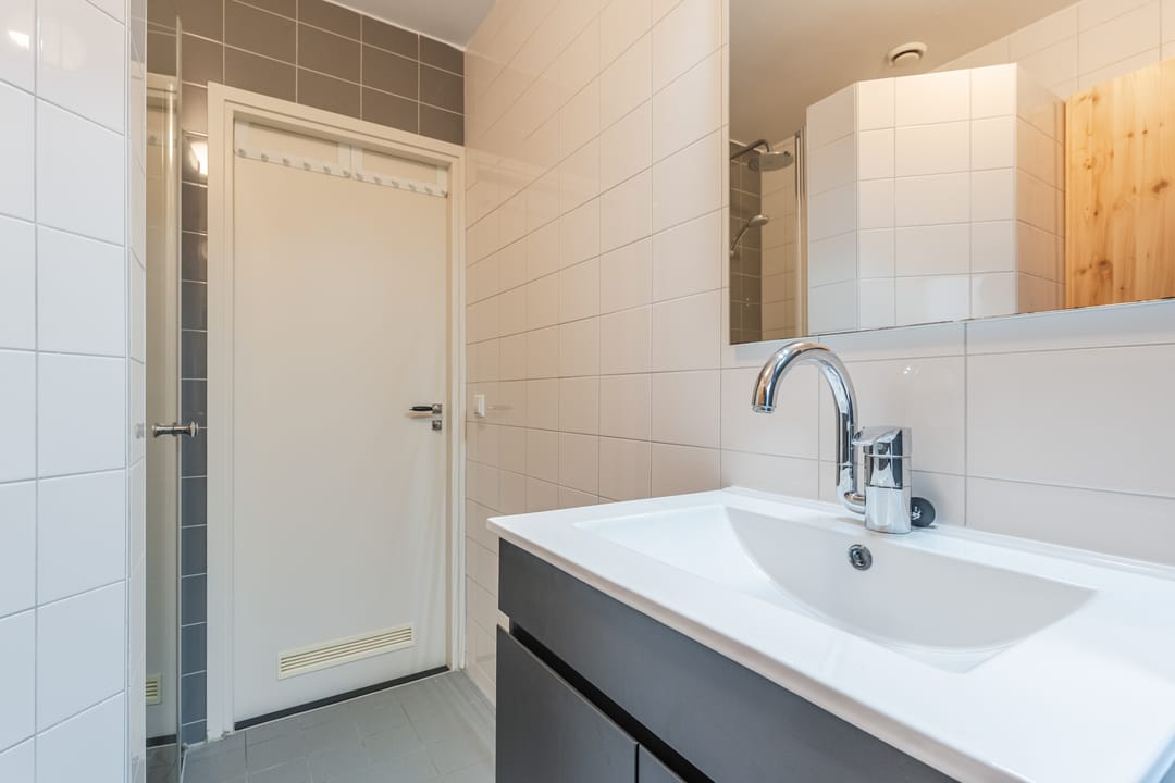 Photo 26 of Schoutenburgstraat 4