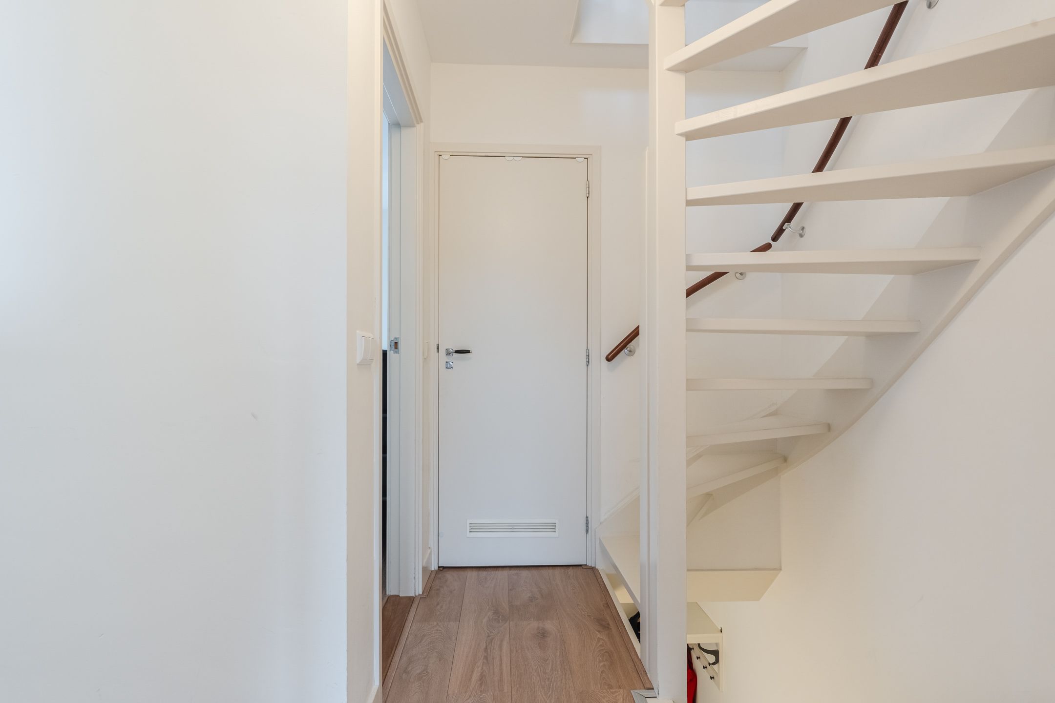 Photo 27 of Schoutenburgstraat 4