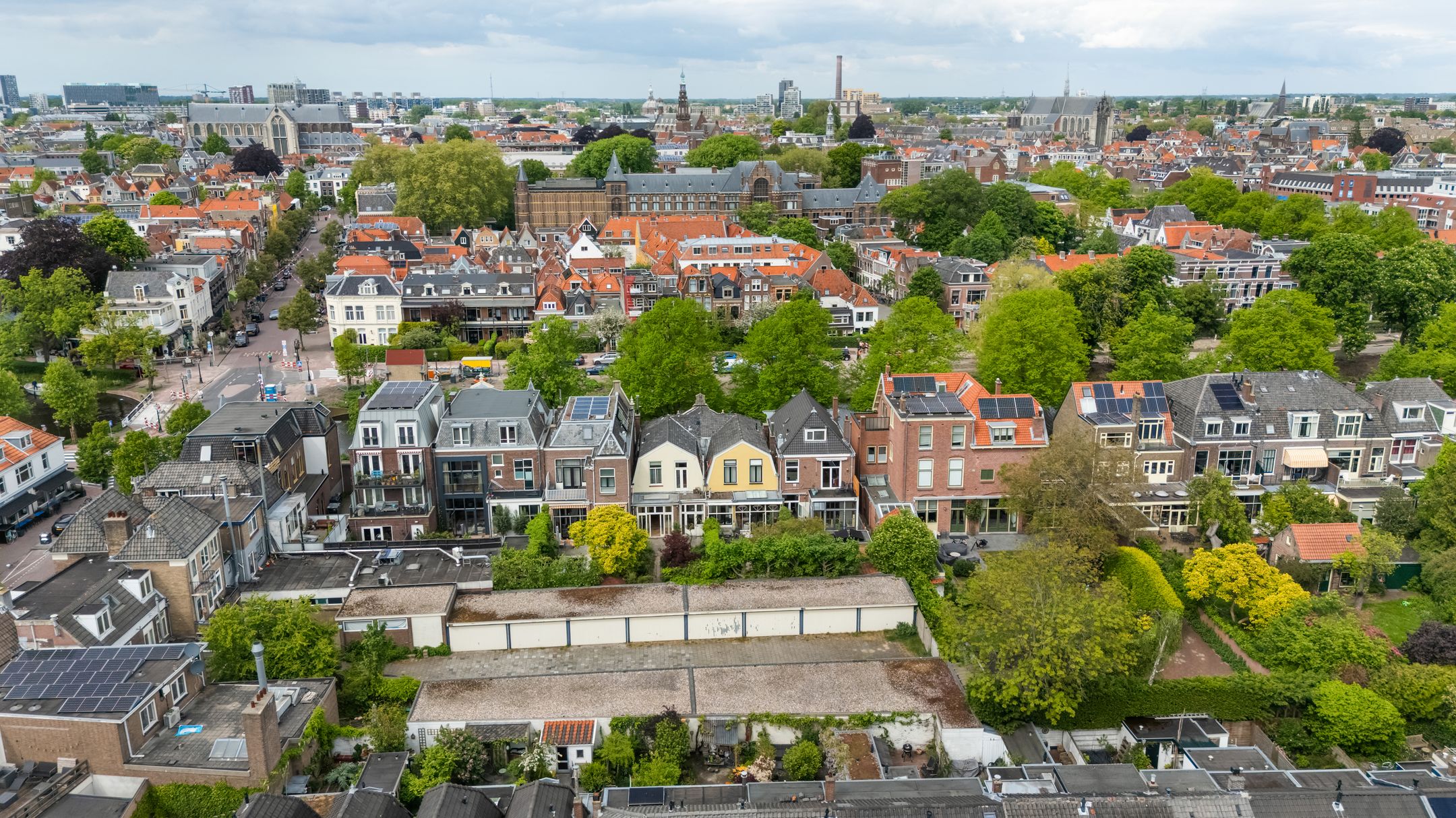 Photo 42 of Zoeterwoudsesingel 4