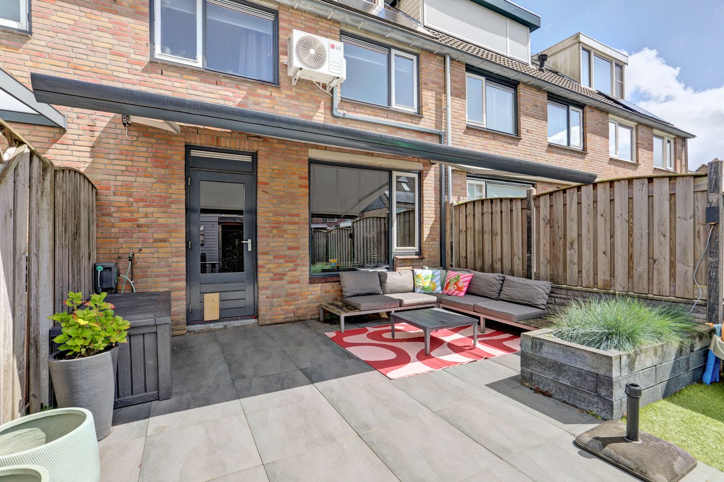 Photo 34 of Ellingtonstraat 22