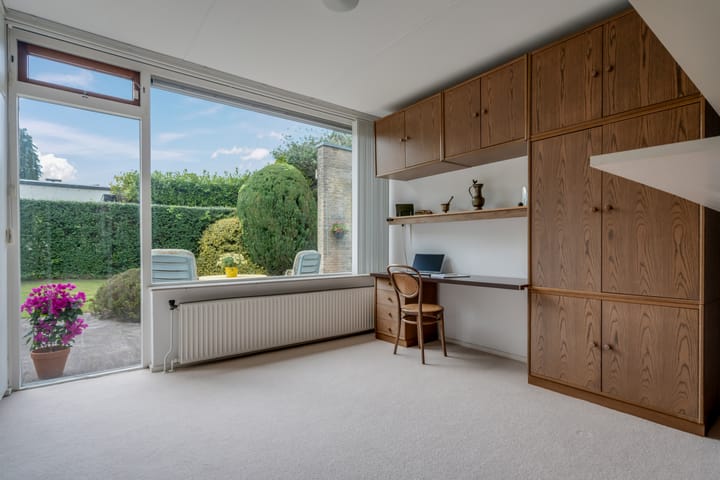Photo 4 of Cort van der Lindenlaan 7