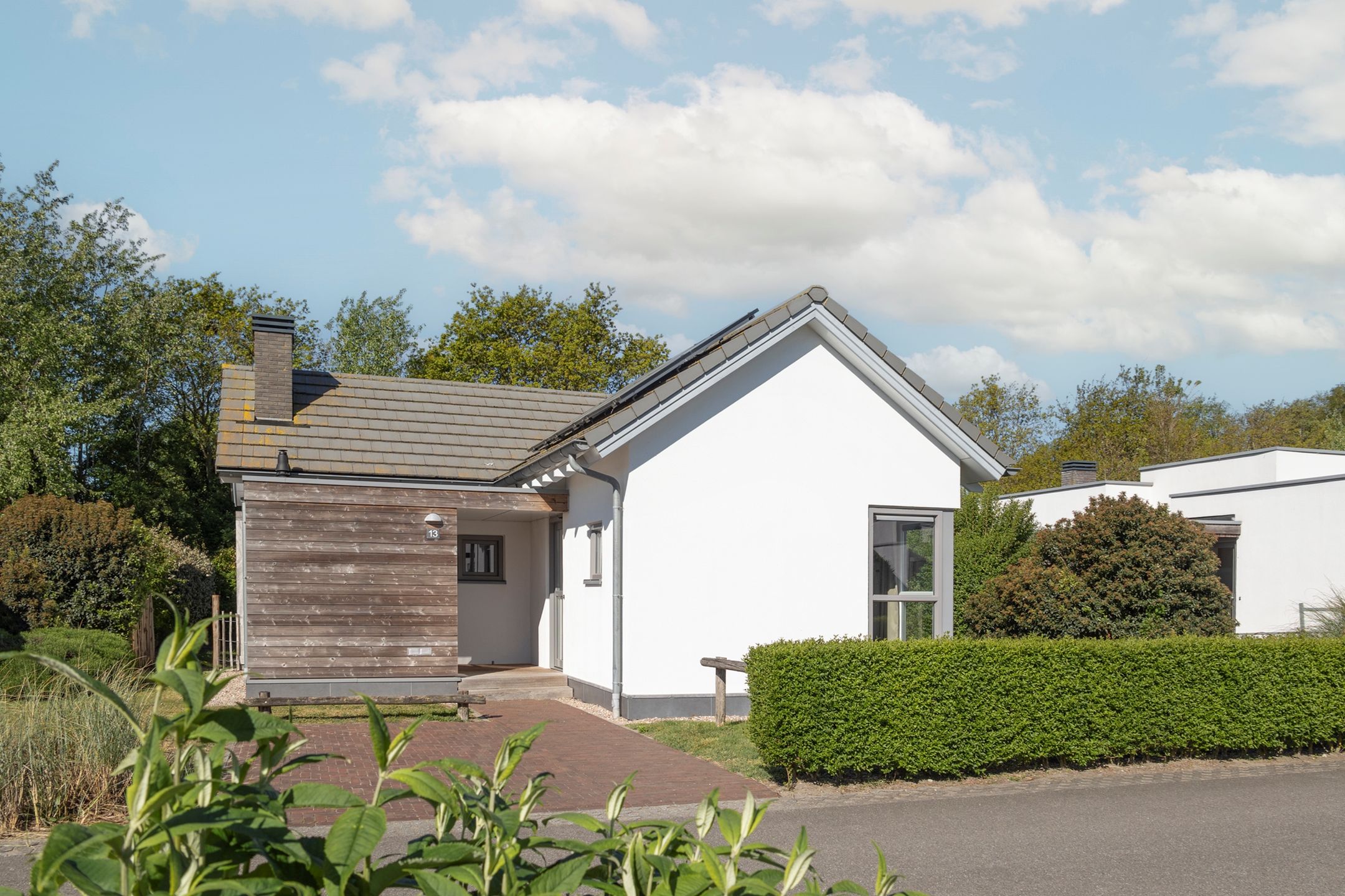2-bedroom freehold villa in Ouddorp — photo 1 of 5