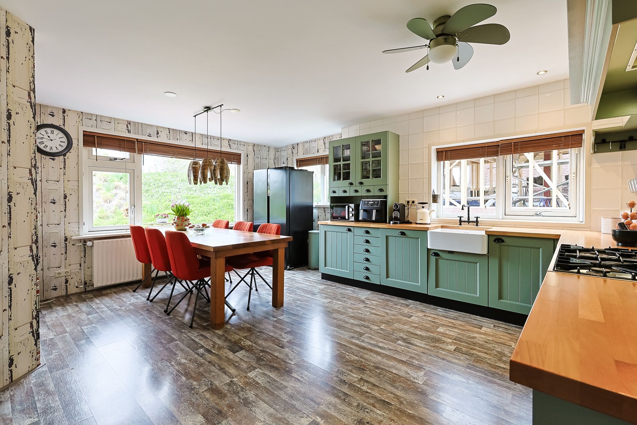 Detached Waterfront Home with Private Dock in Rural Wilnis — 21