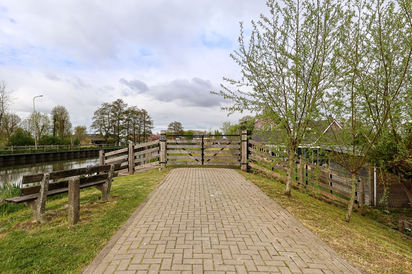 Detached Waterfront Home with Private Dock in Rural Wilnis — 85