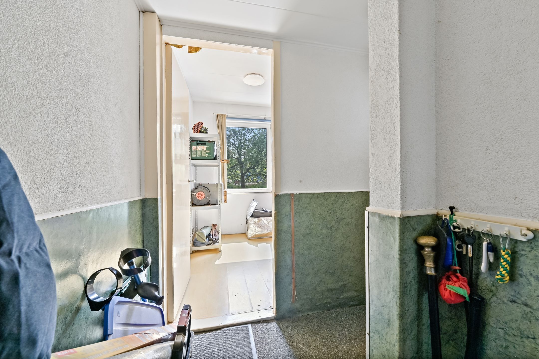 Charming ground-floor apartment with spacious garden in Laakkwartier — 21