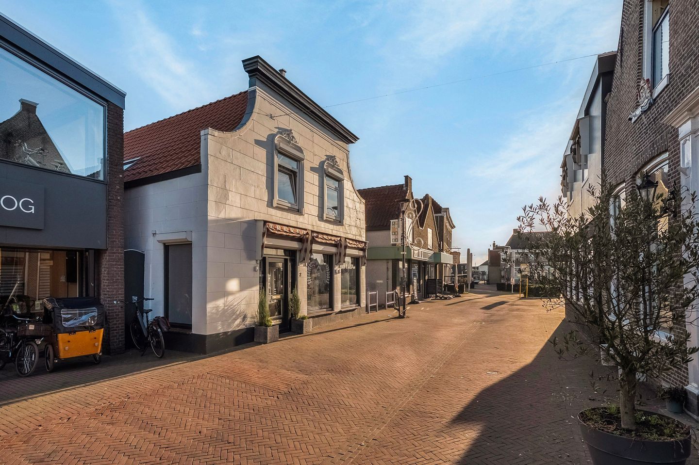 View photo 3 of Schoolstraat 1-a