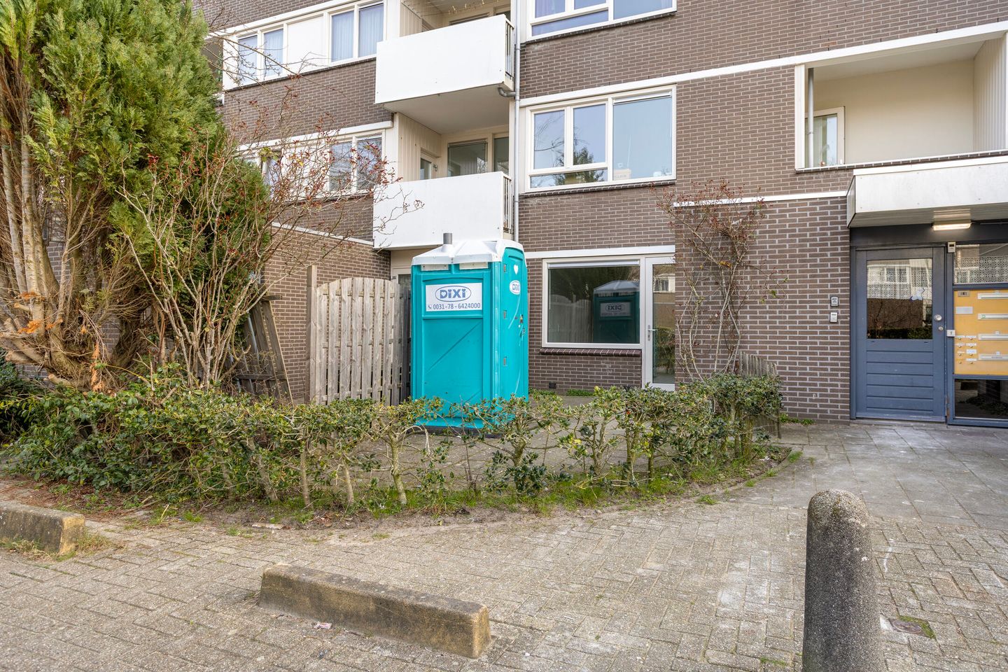 Renovated Ground Floor Apartment with Garden in Green Amsterdam South-East — 25