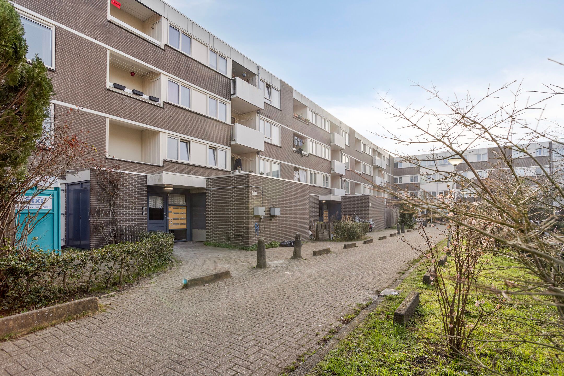Renovated Ground Floor Apartment with Garden in Green Amsterdam South-East — 30