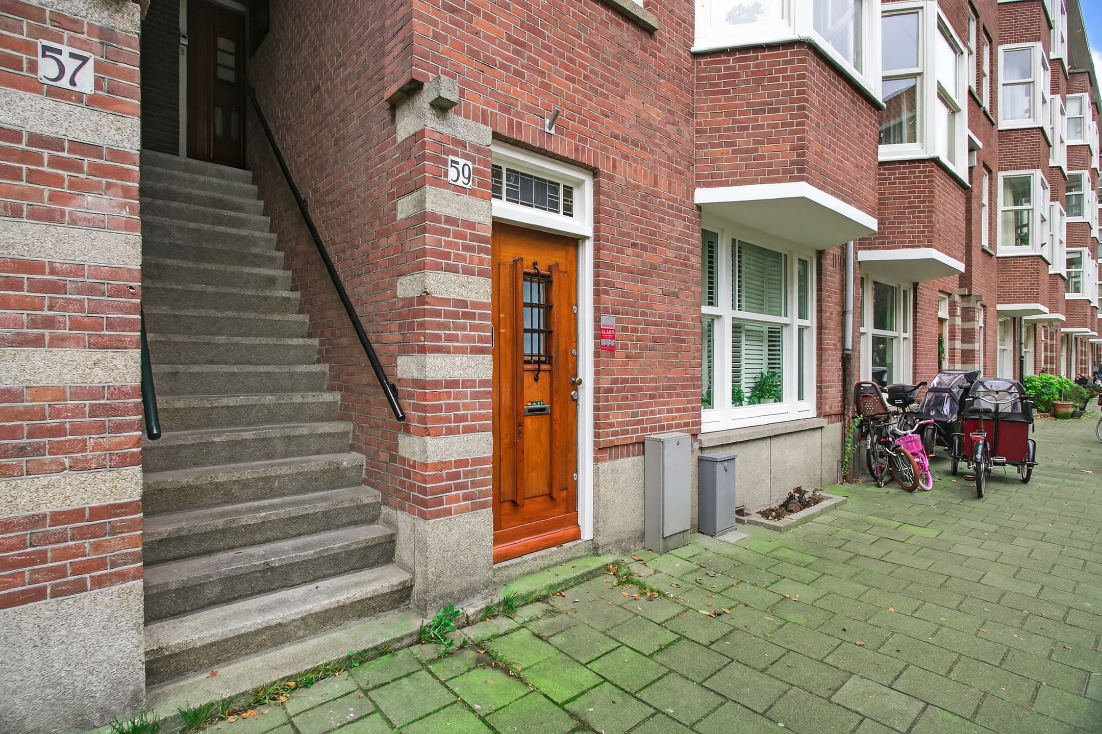 Foto 36 van Sassenheimstraat 59-3