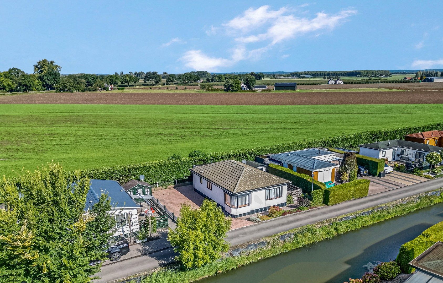 2-bedroom freehold villa in Zoelen — photo 4 of 5