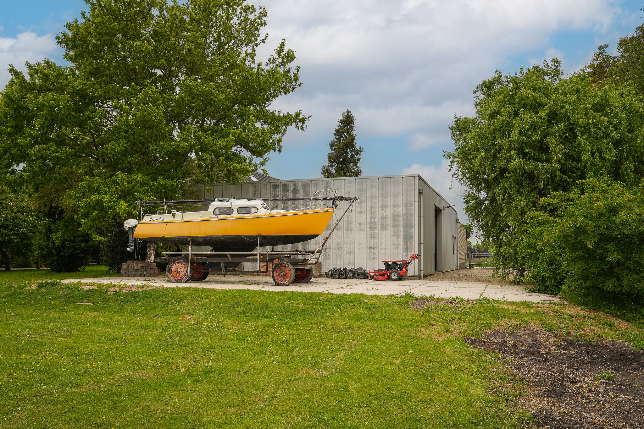 Live-Work Property with Generous Plot in Kerkdriel — 78