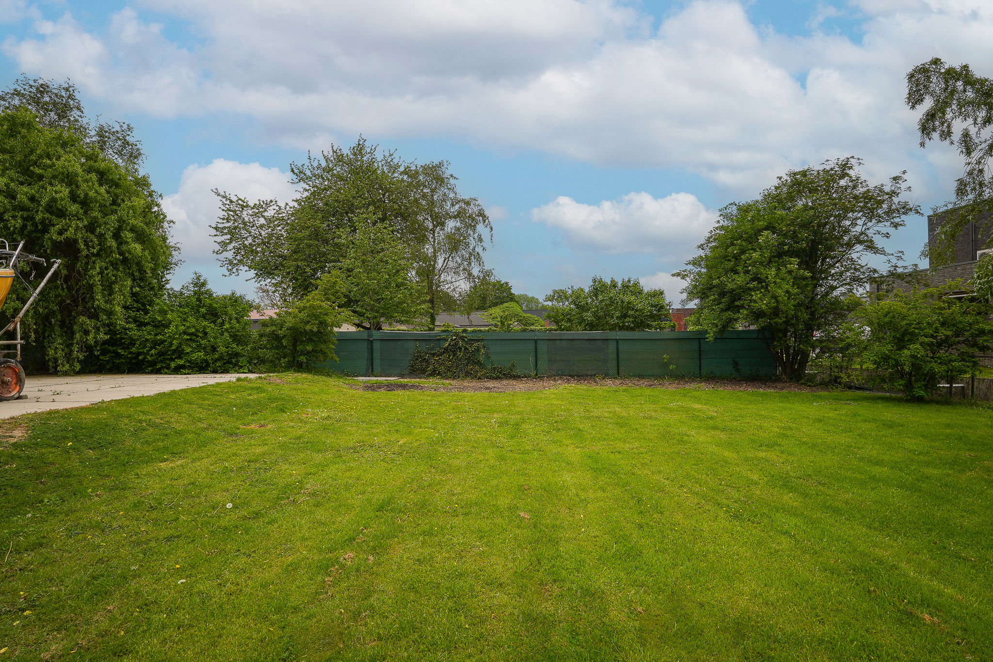Live-Work Property with Generous Plot in Kerkdriel — 75