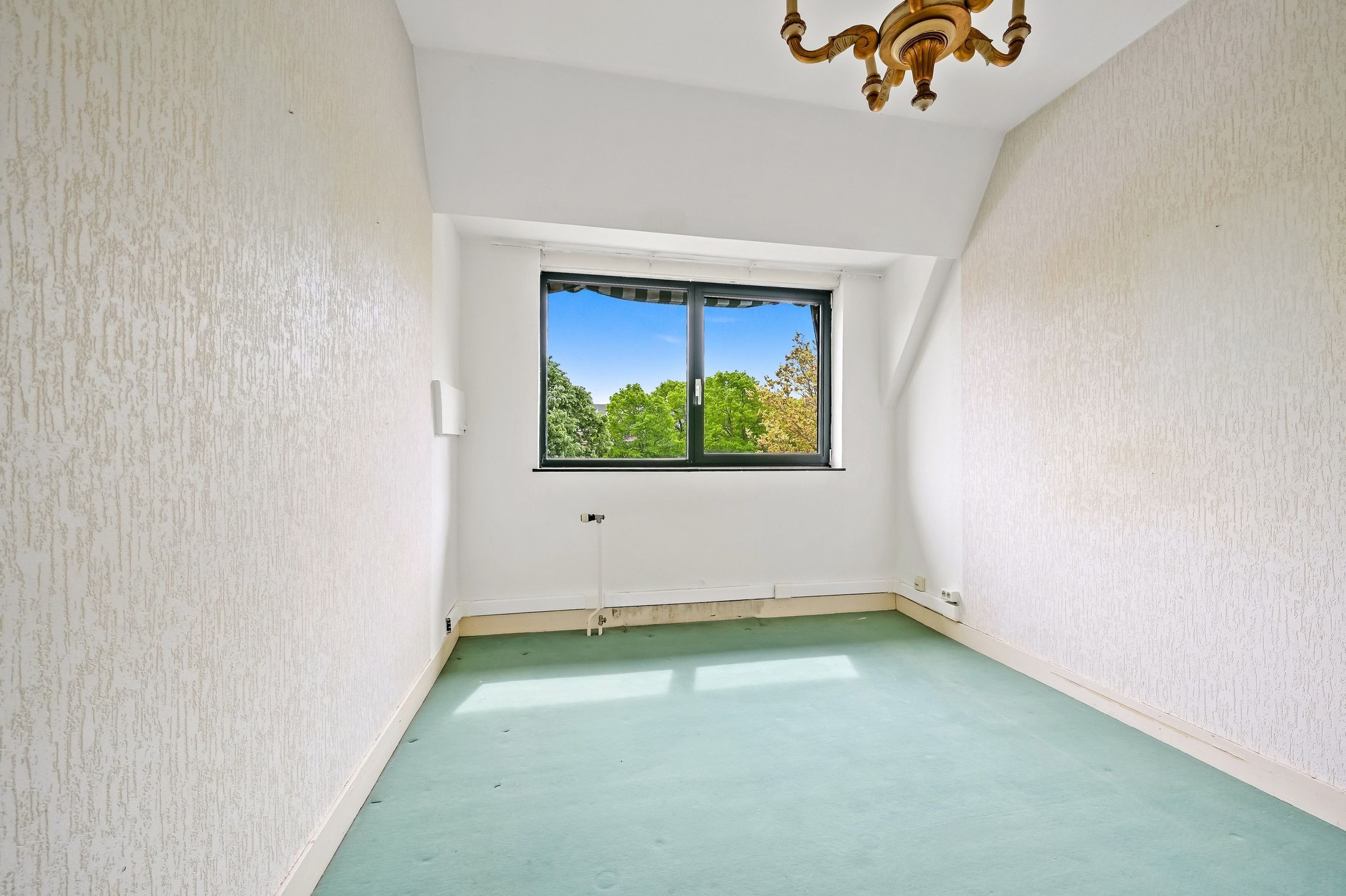 Spacious Corner House with Garden and Garage in Prestigious Van Stolkpark — 87