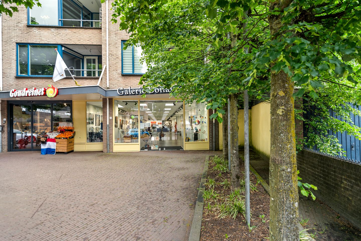 View photo 5 of Dorpsstraat 11