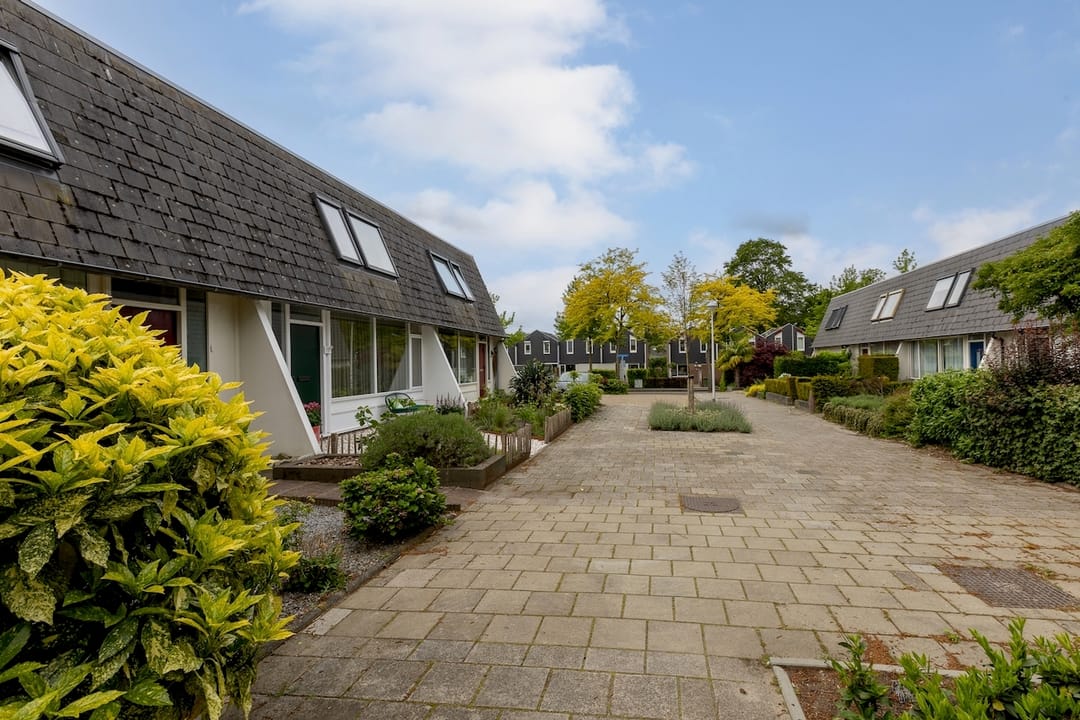 Move-in ready terraced house with modern kitchen and south-facing garden in Meilust-Noord — 43