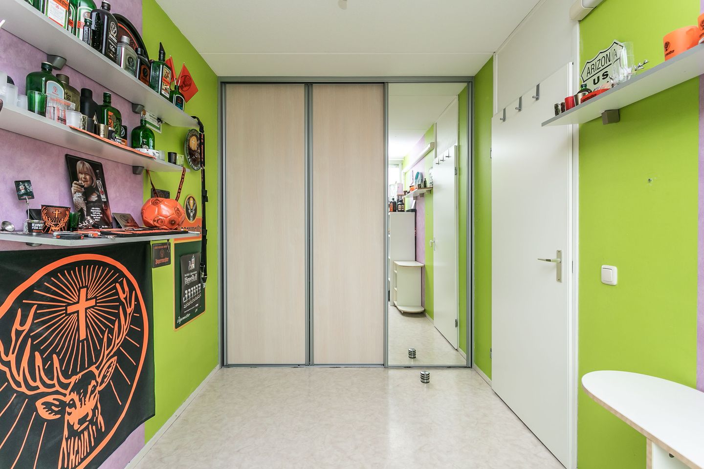 Move-in Ready Energy Efficient Semi-Detached Home with Garage and Winter Garden — 20