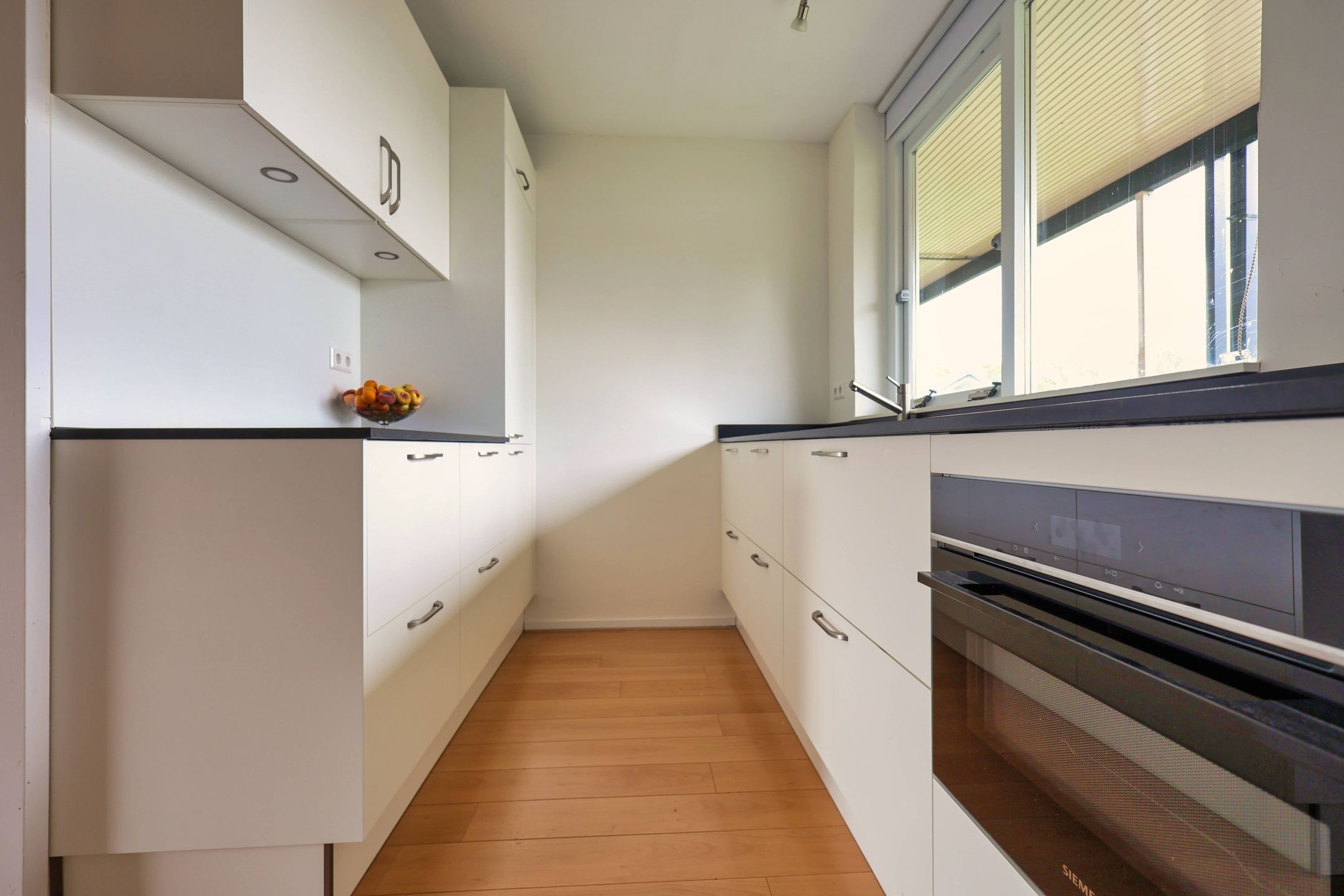 Sunlit maisonette with southwest balcony near Bergen center — 15