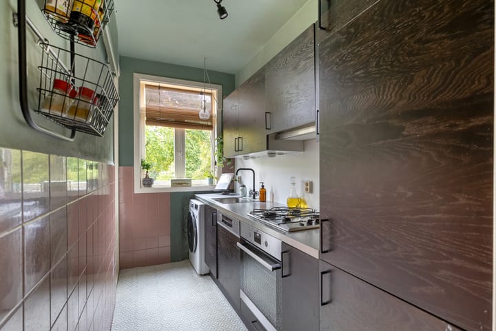 Foto 2 van Donker Curtiusstraat 20-B01