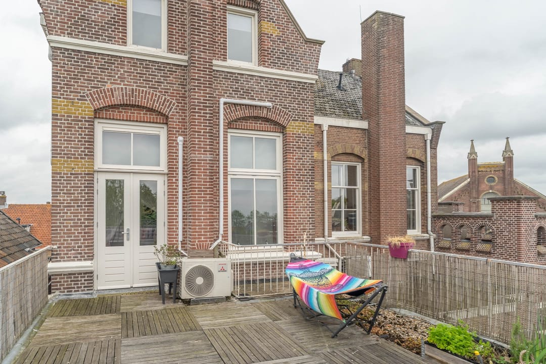 Photo 73 of Damstraat 19