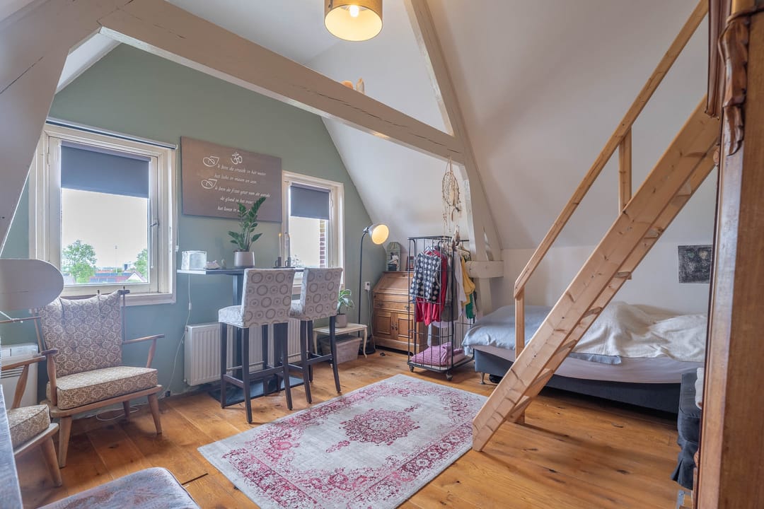 Photo 76 of Damstraat 19