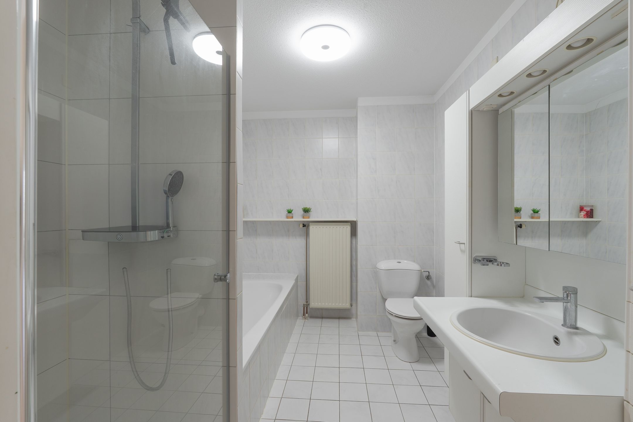 Panoramic River View Apartment in Nijmegen's Historic Centre — 18