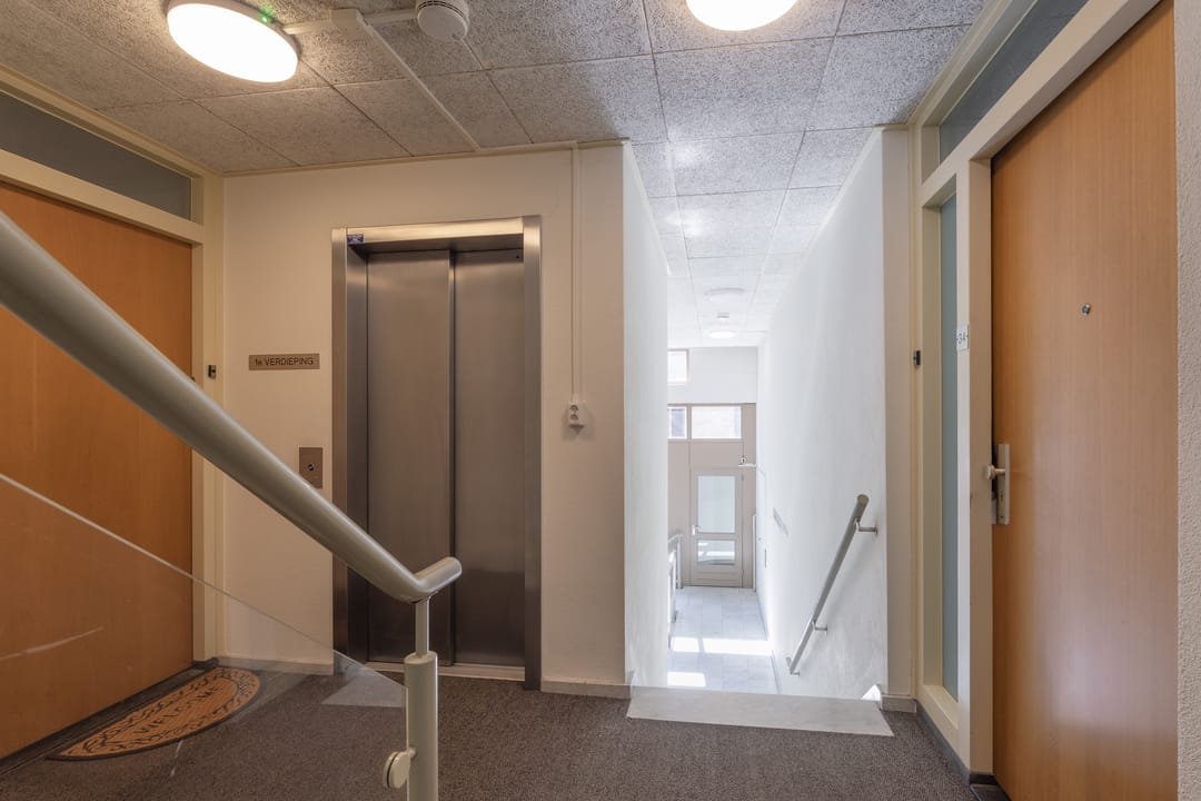 Panoramic River View Apartment in Nijmegen's Historic Centre — 28