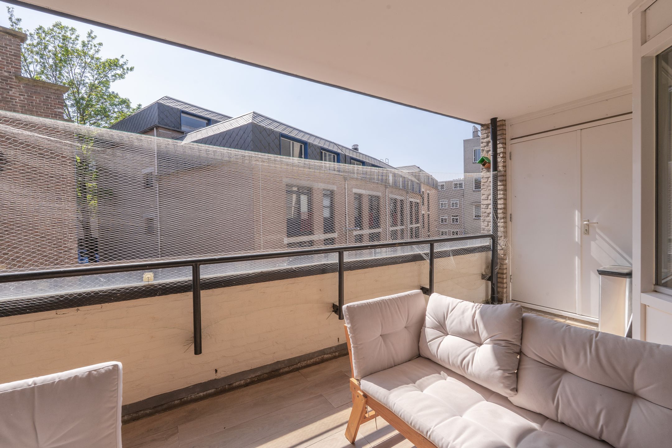 Panoramic River View Apartment in Nijmegen's Historic Centre — 24