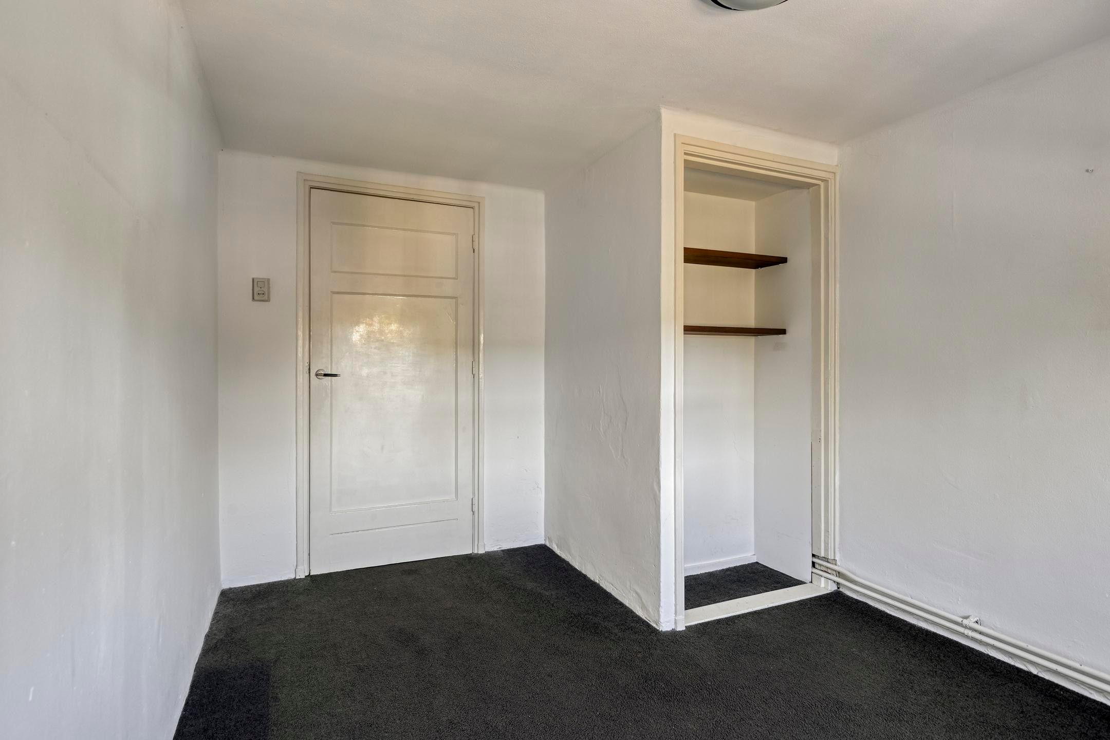 Bright Maisonnette with Sunny Terrace in Den Bosch — 24