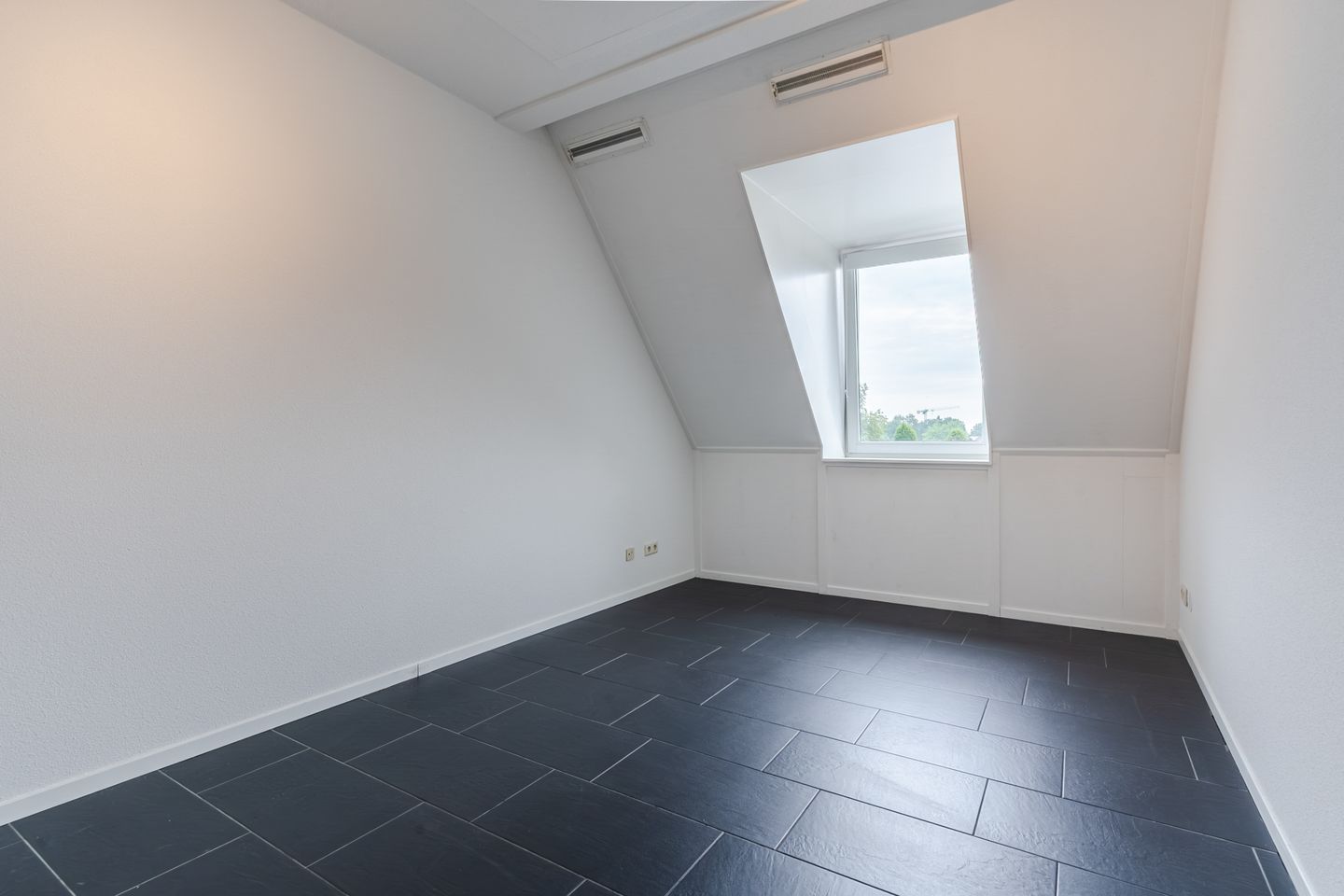 Photo 20 of Sluisstraat 89
