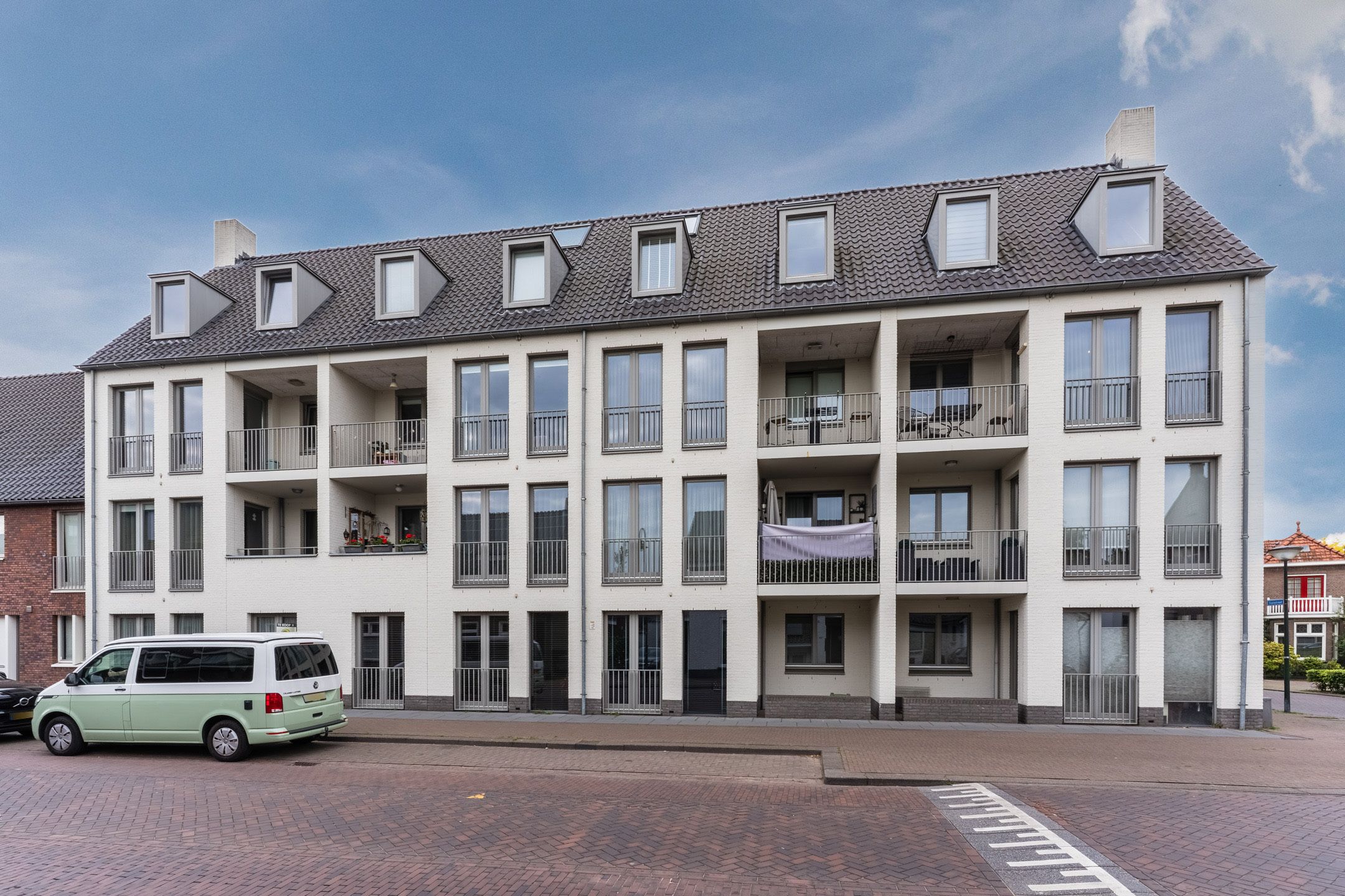 Photo 39 of Sluisstraat 89