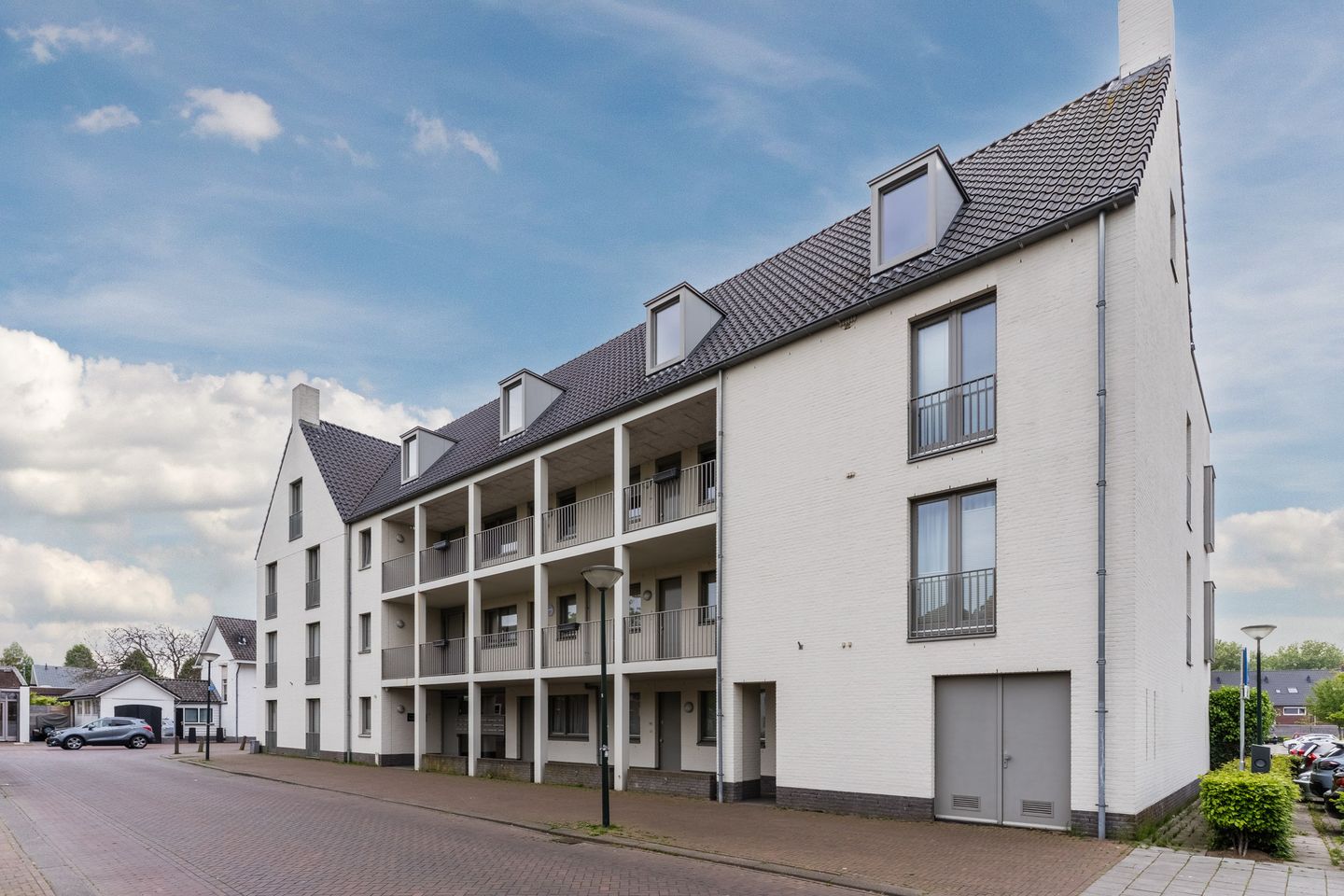 Photo 4 of Sluisstraat 89
