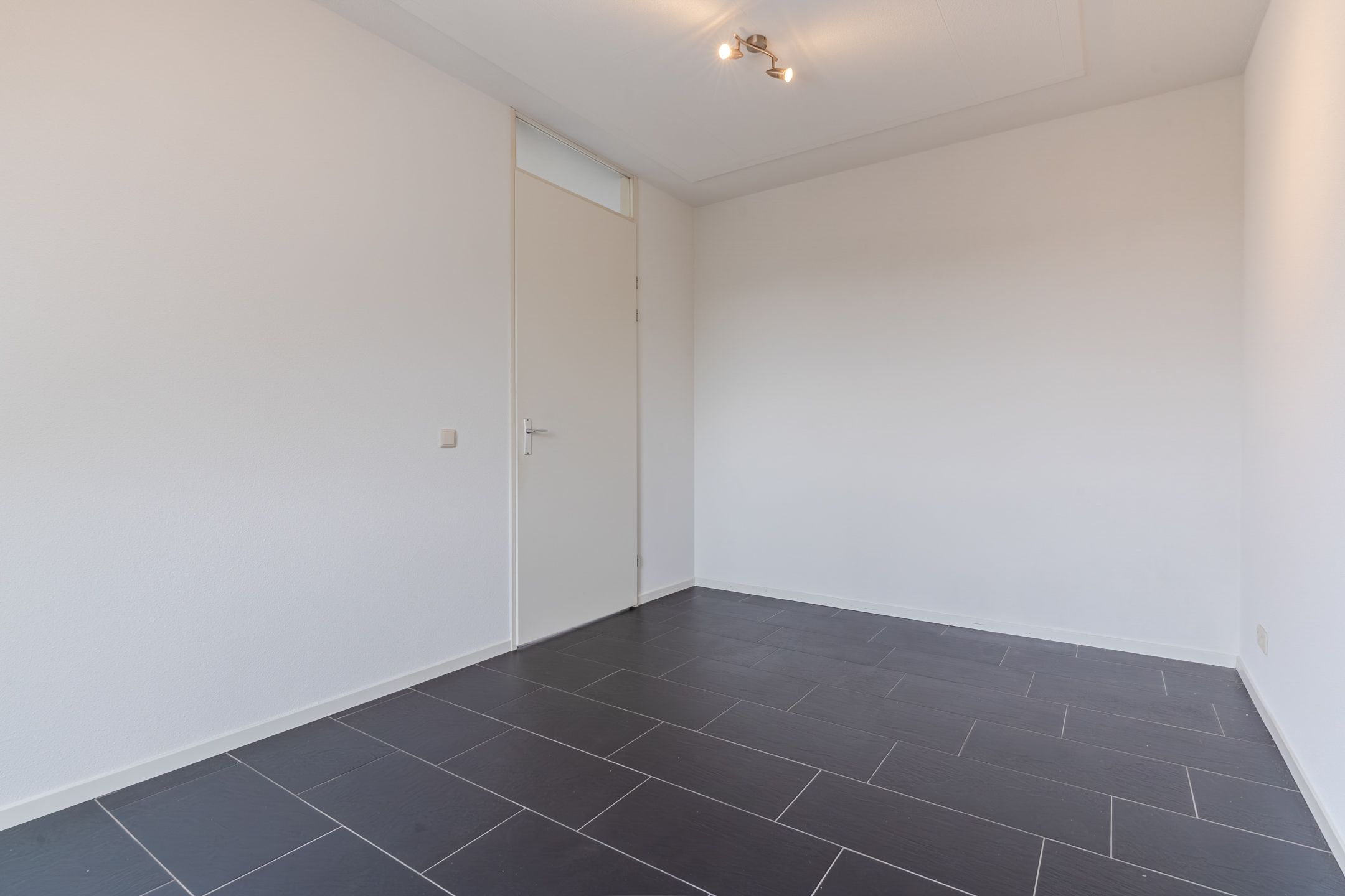 Photo 21 of Sluisstraat 89