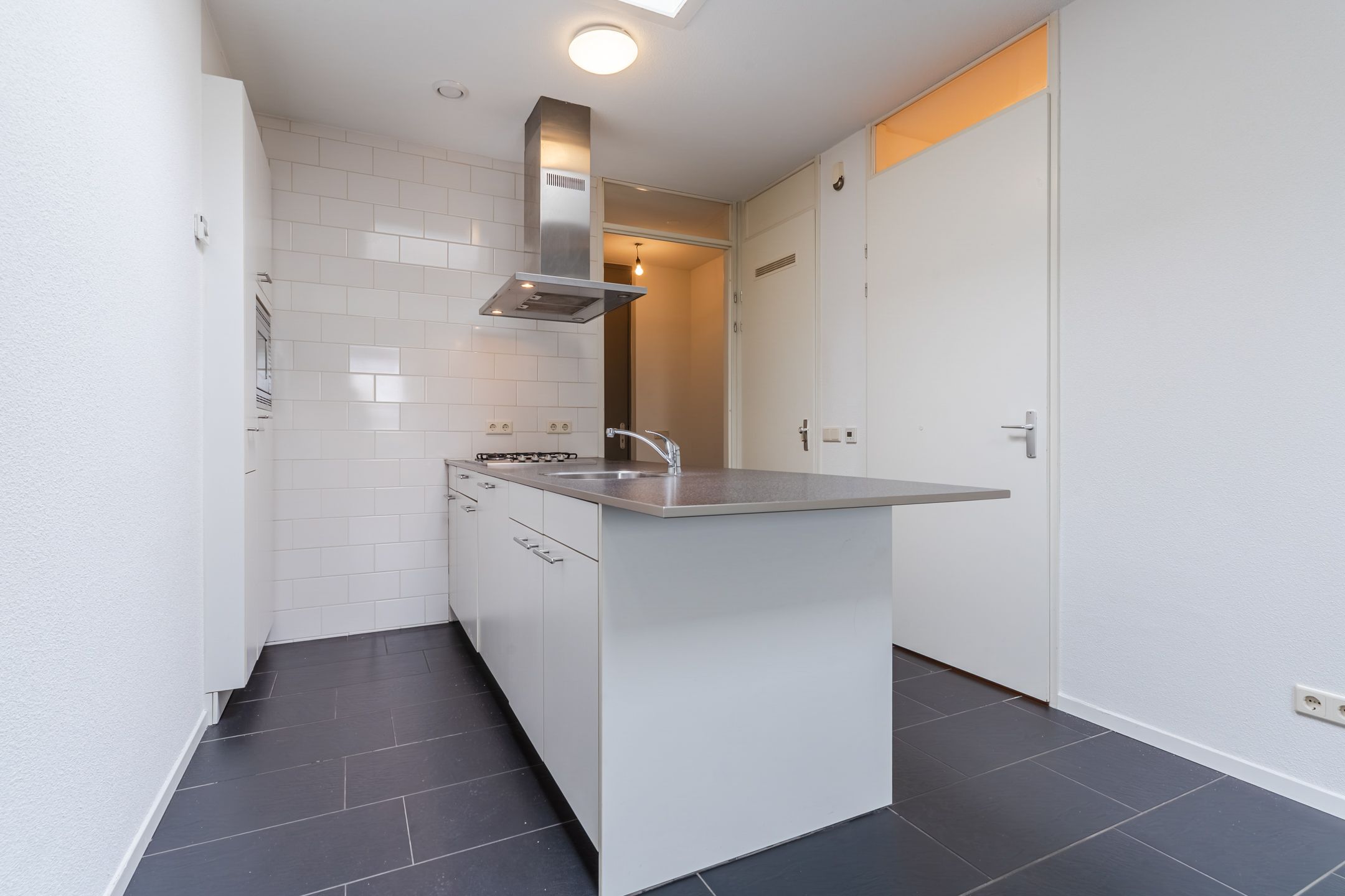 Photo 15 of Sluisstraat 89