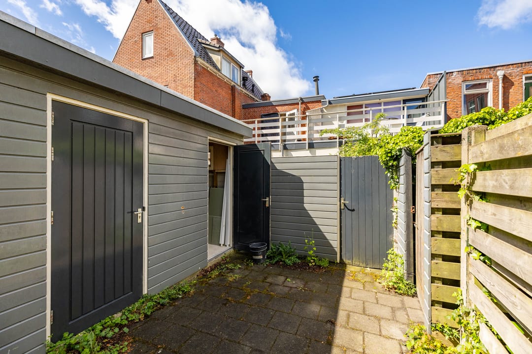 Photo 32 of Middenstraat 12