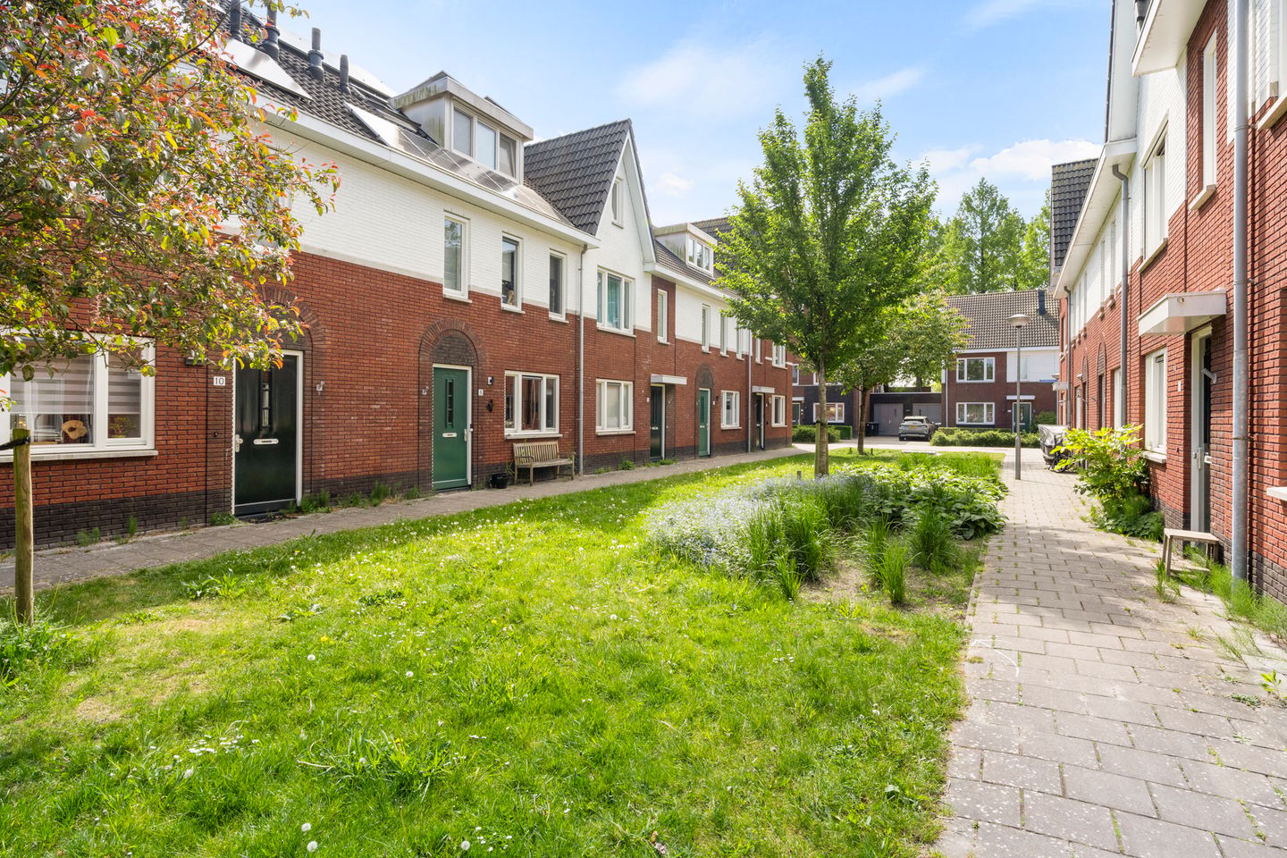 Photo 44 of Jan van Beverenstraat 12