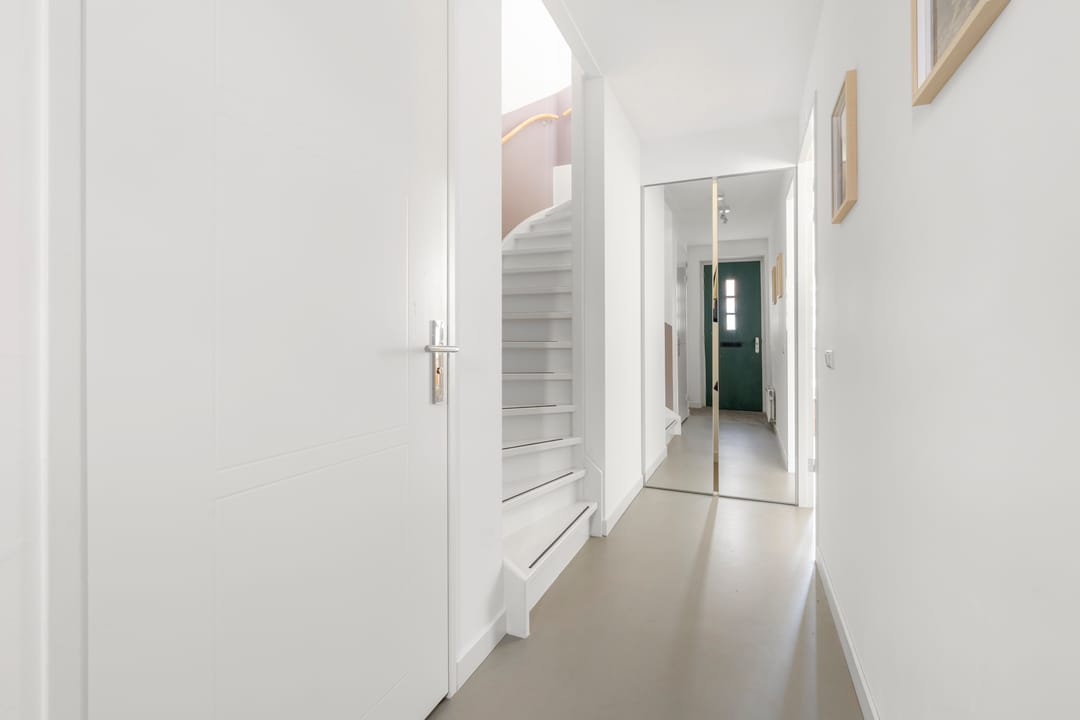 Photo 23 of Jan van Beverenstraat 12