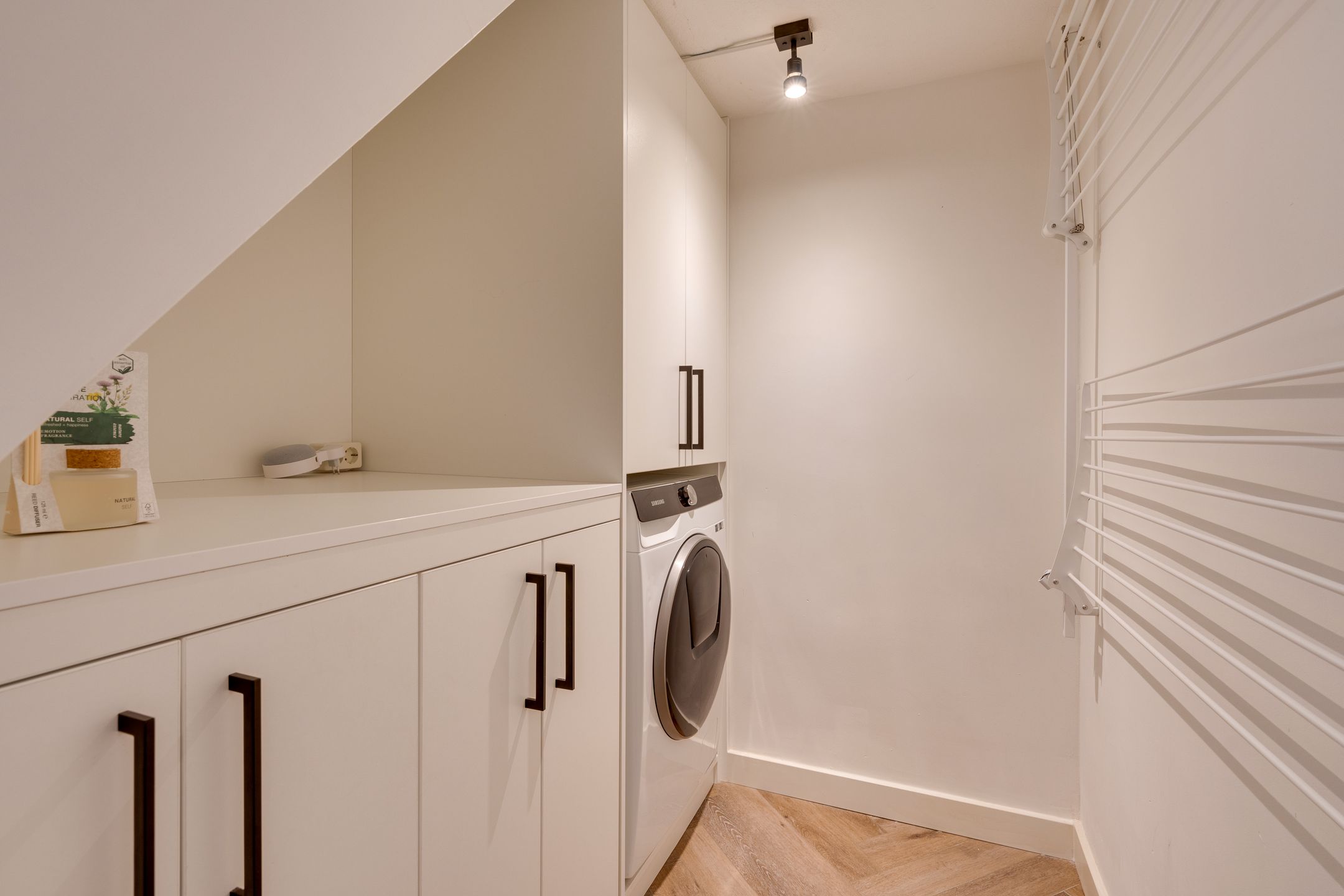 Fully renovated ground-floor apartment with two bedrooms in popular Landlust — 27