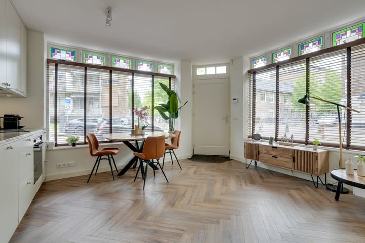 Photo 2 of Karel Doormanstraat 138