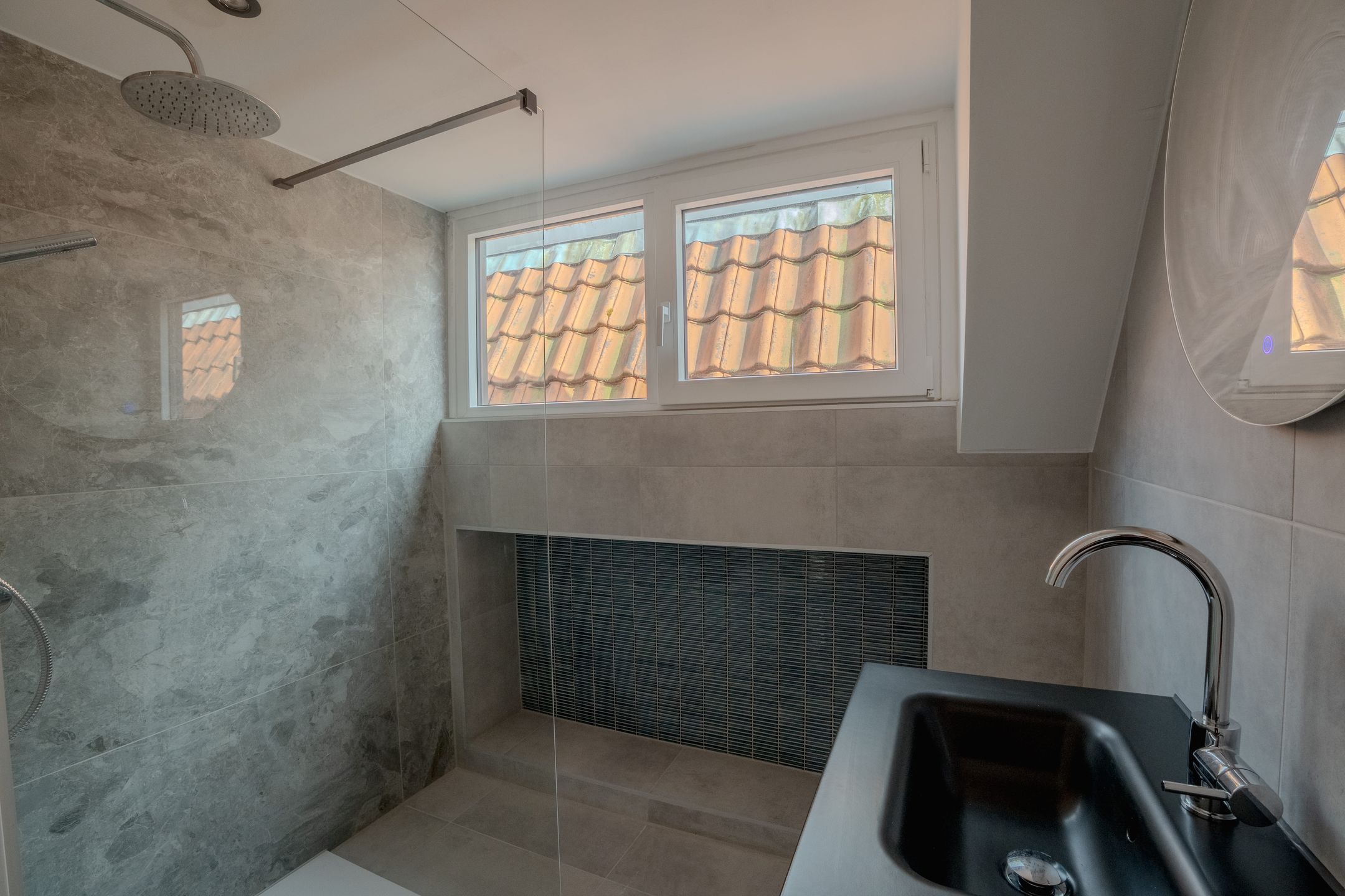 Photo 18 of Ostendestraat 6-B