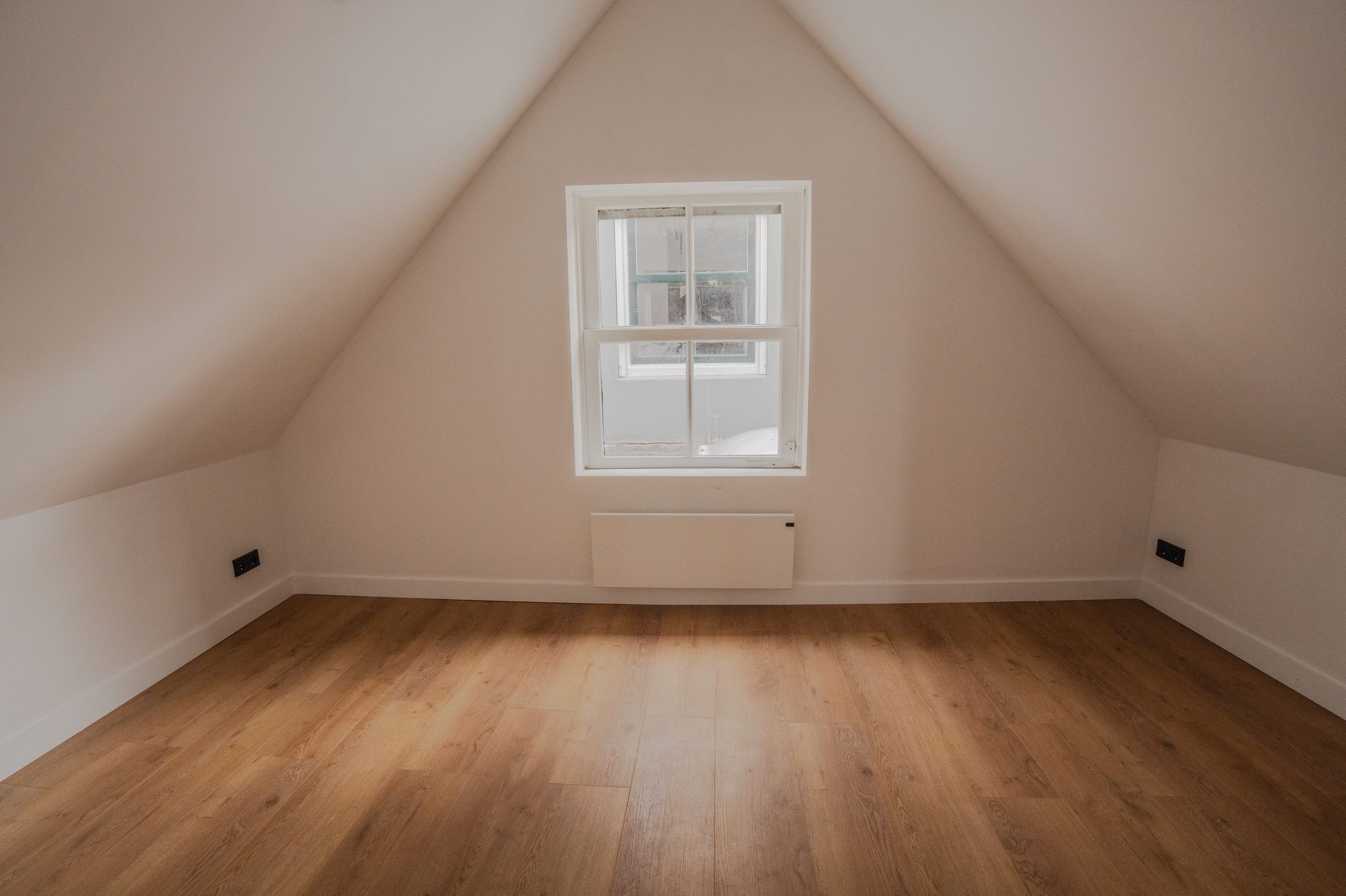 Photo 15 of Ostendestraat 6-B