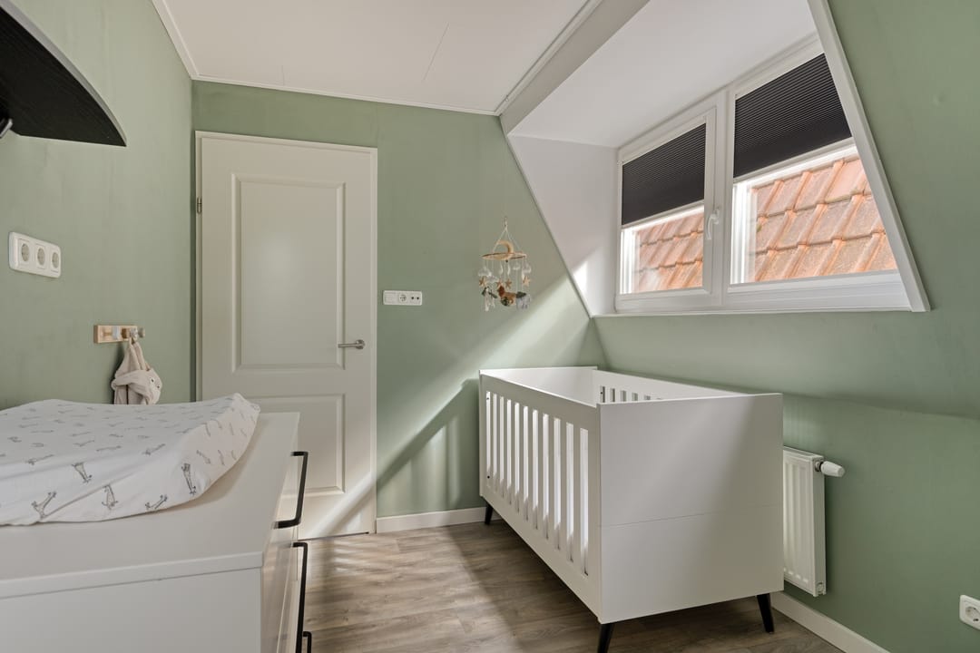 Completely Renovated Terraced House with Sunny South-Facing Garden in Historic Zierikzee — 28