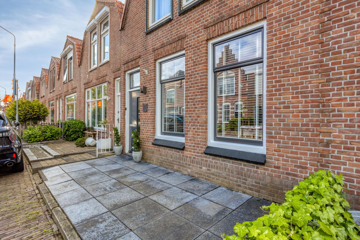 Completely Renovated Terraced House with Sunny South-Facing Garden in Historic Zierikzee — 20