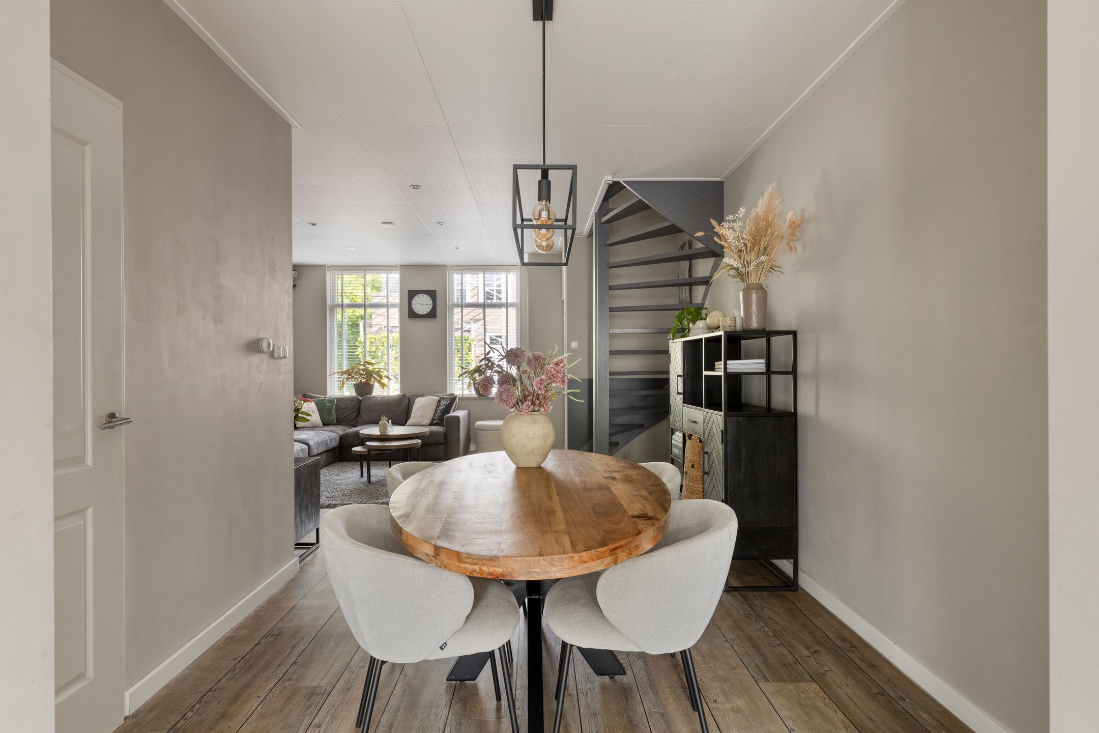 Completely Renovated Terraced House with Sunny South-Facing Garden in Historic Zierikzee — 12