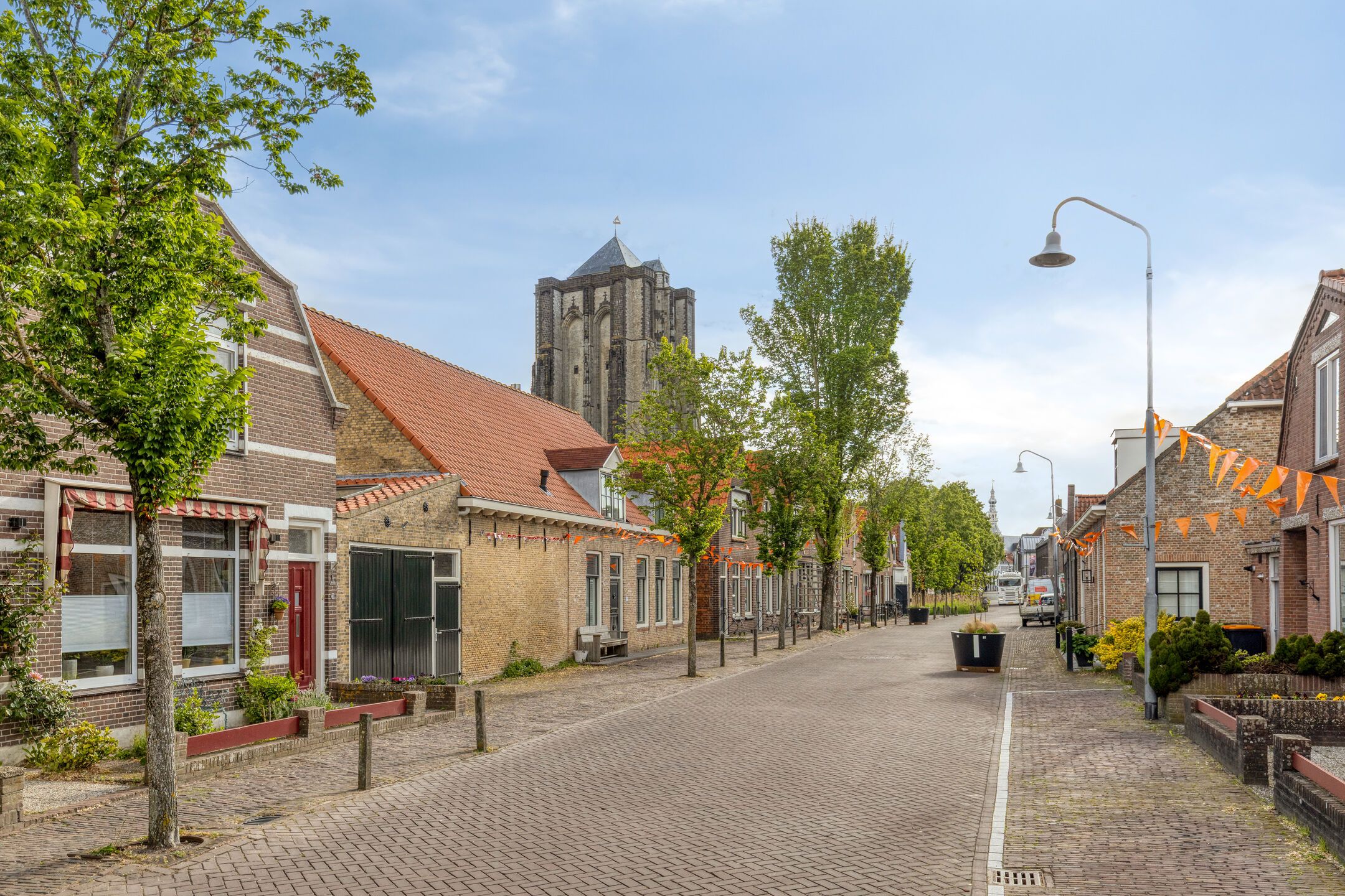 Completely Renovated Terraced House with Sunny South-Facing Garden in Historic Zierikzee — 39