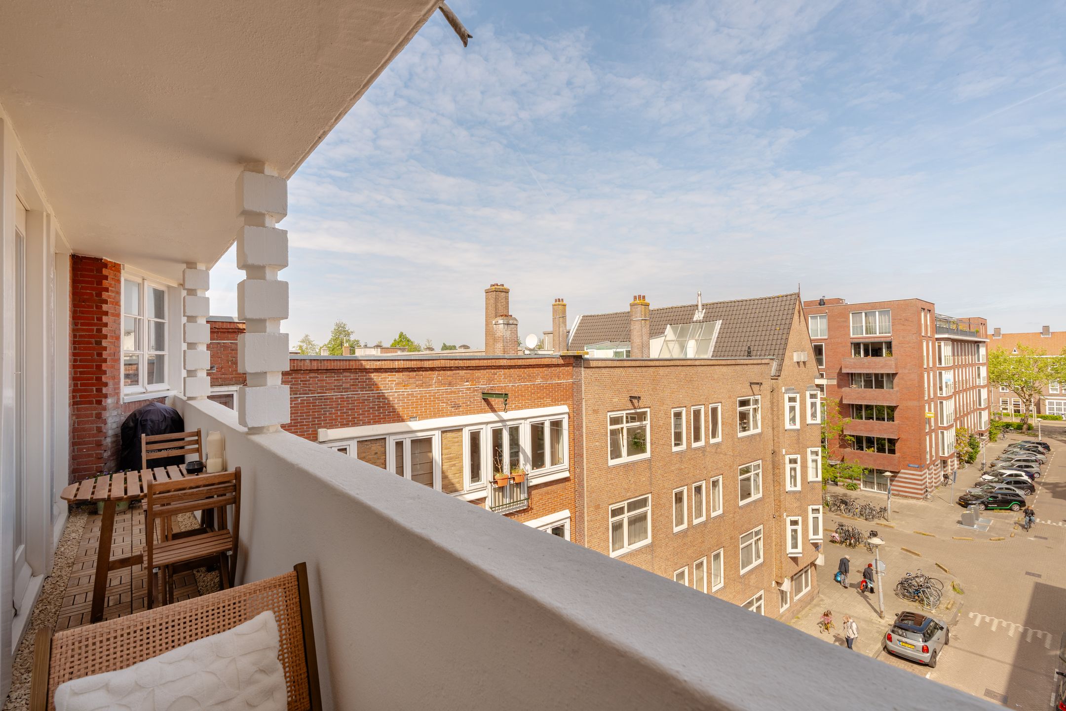 Stylish and bright 4-room apartment with balcony in De Baarsjes, Amsterdam — 27