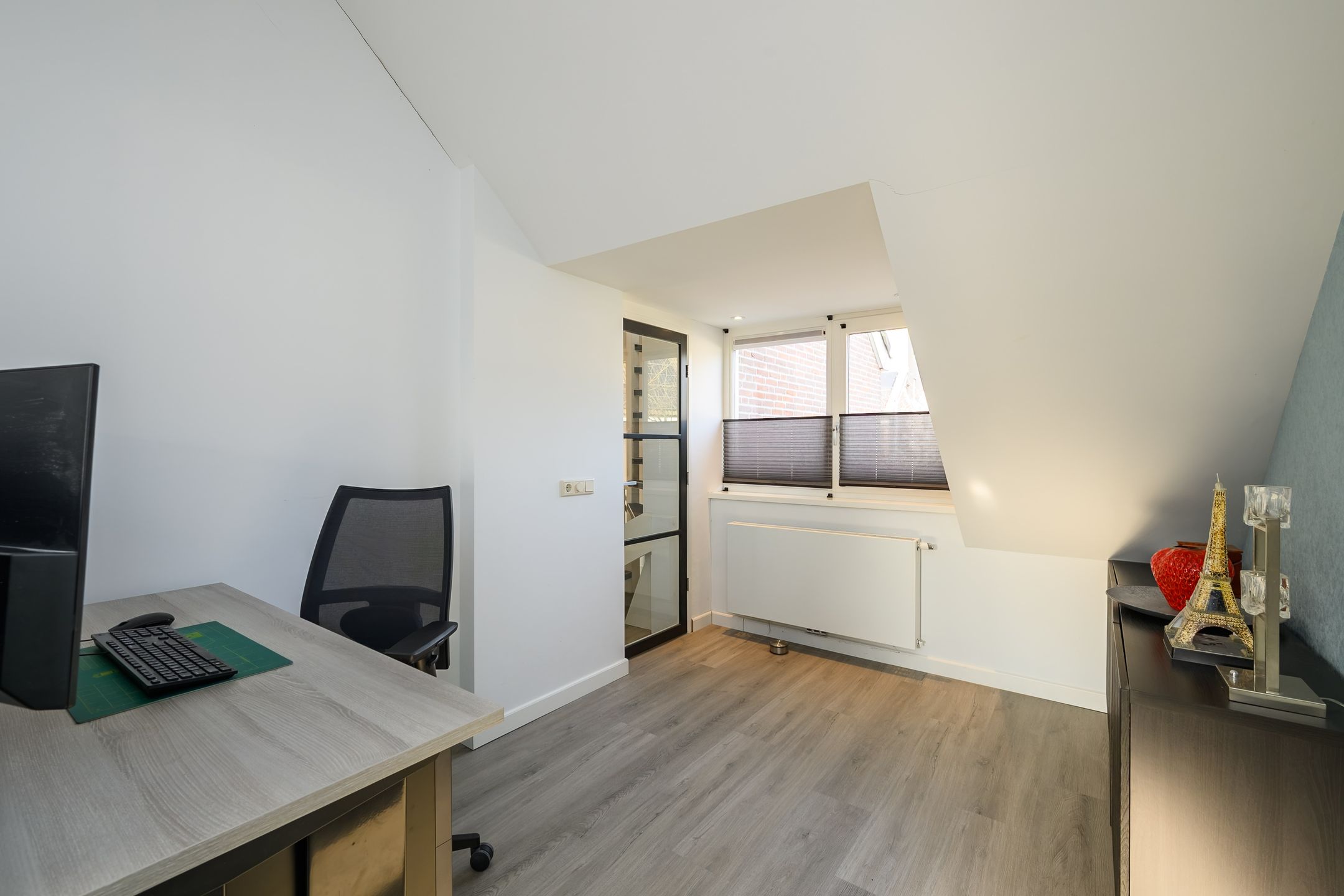 Photo 33 of Gaast 20