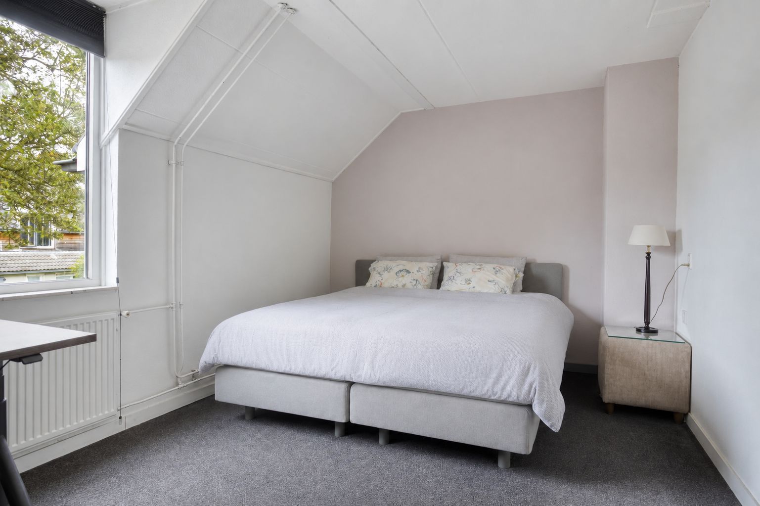 Spacious Family Home with Extension, Garage and Four Bedrooms in Haaren — 18