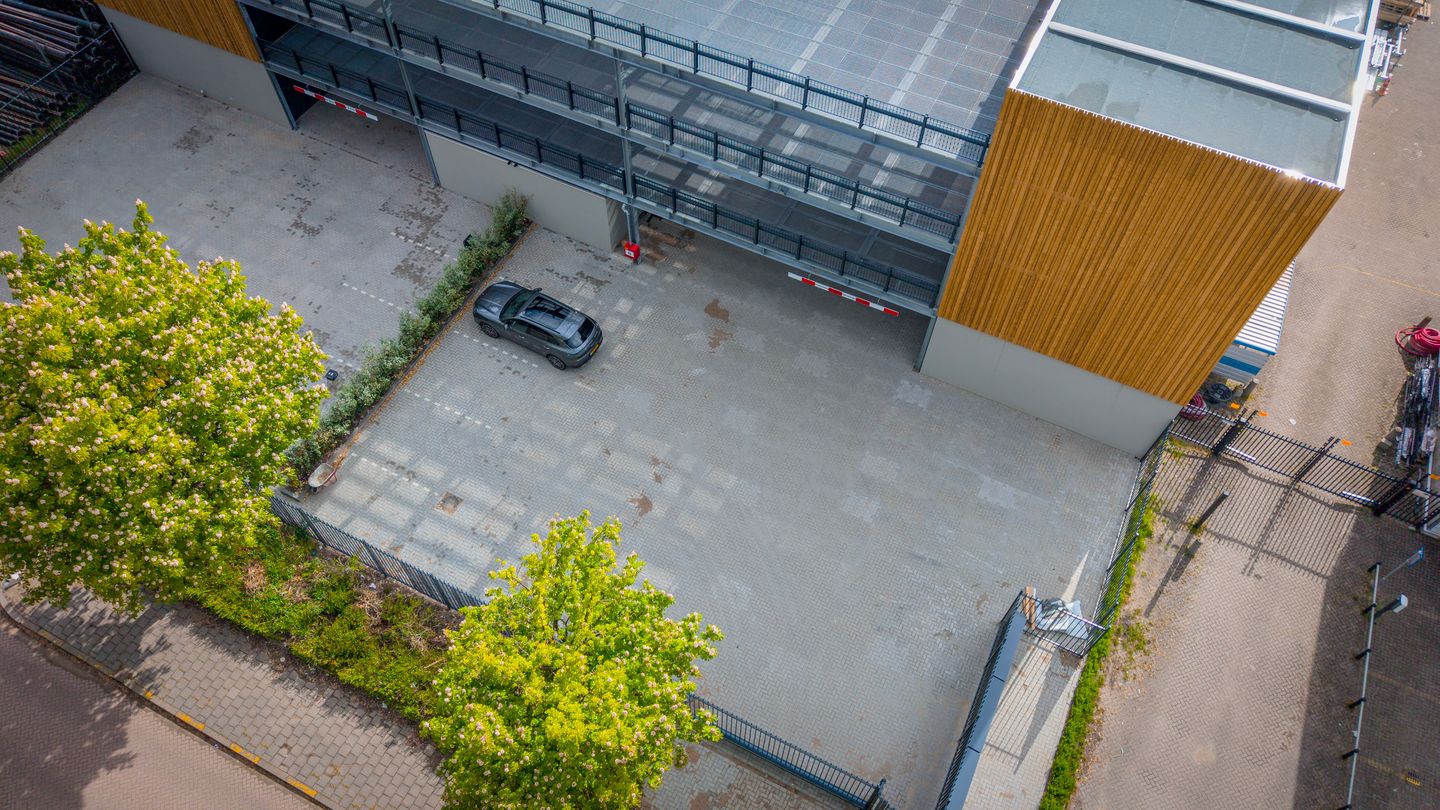 View photo 4 of Leidekkerstraat 4-a1