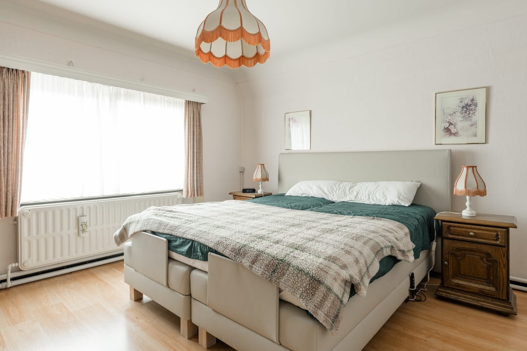 Spacious Family Home with Garden Views Near Hamont Center — 26
