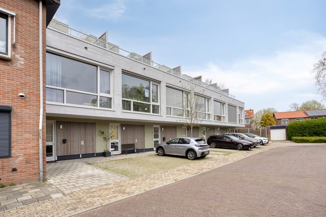 Foto 1 van Dirk Loogenstraat 16
